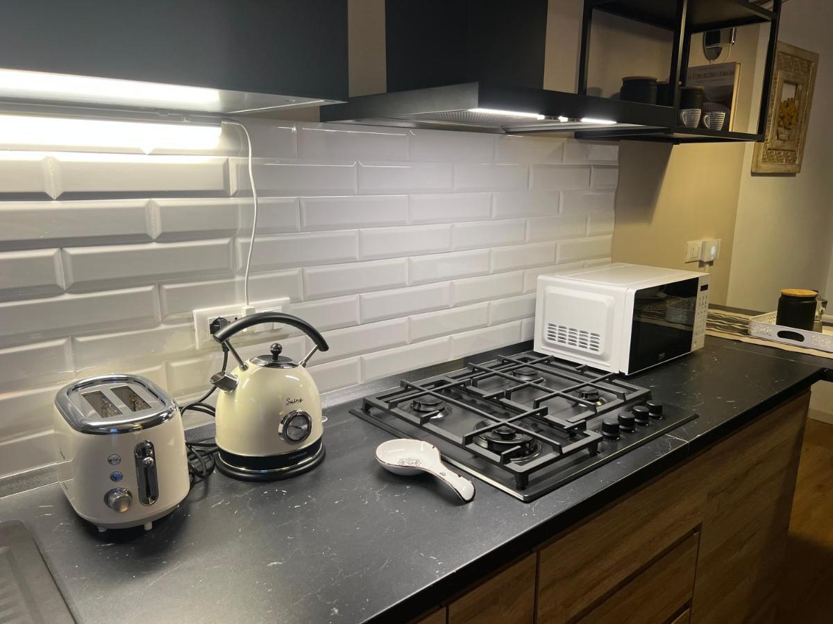 Housmart Senzanome 9/3 Apartman Bologna Kültér fotó