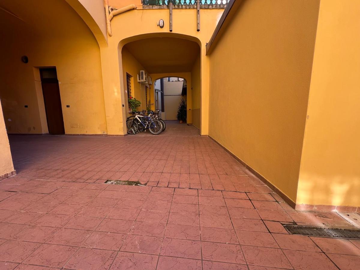 Housmart Senzanome 9/3 Apartman Bologna Kültér fotó