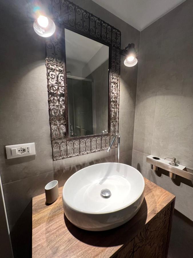 Housmart Senzanome 9/3 Apartman Bologna Kültér fotó