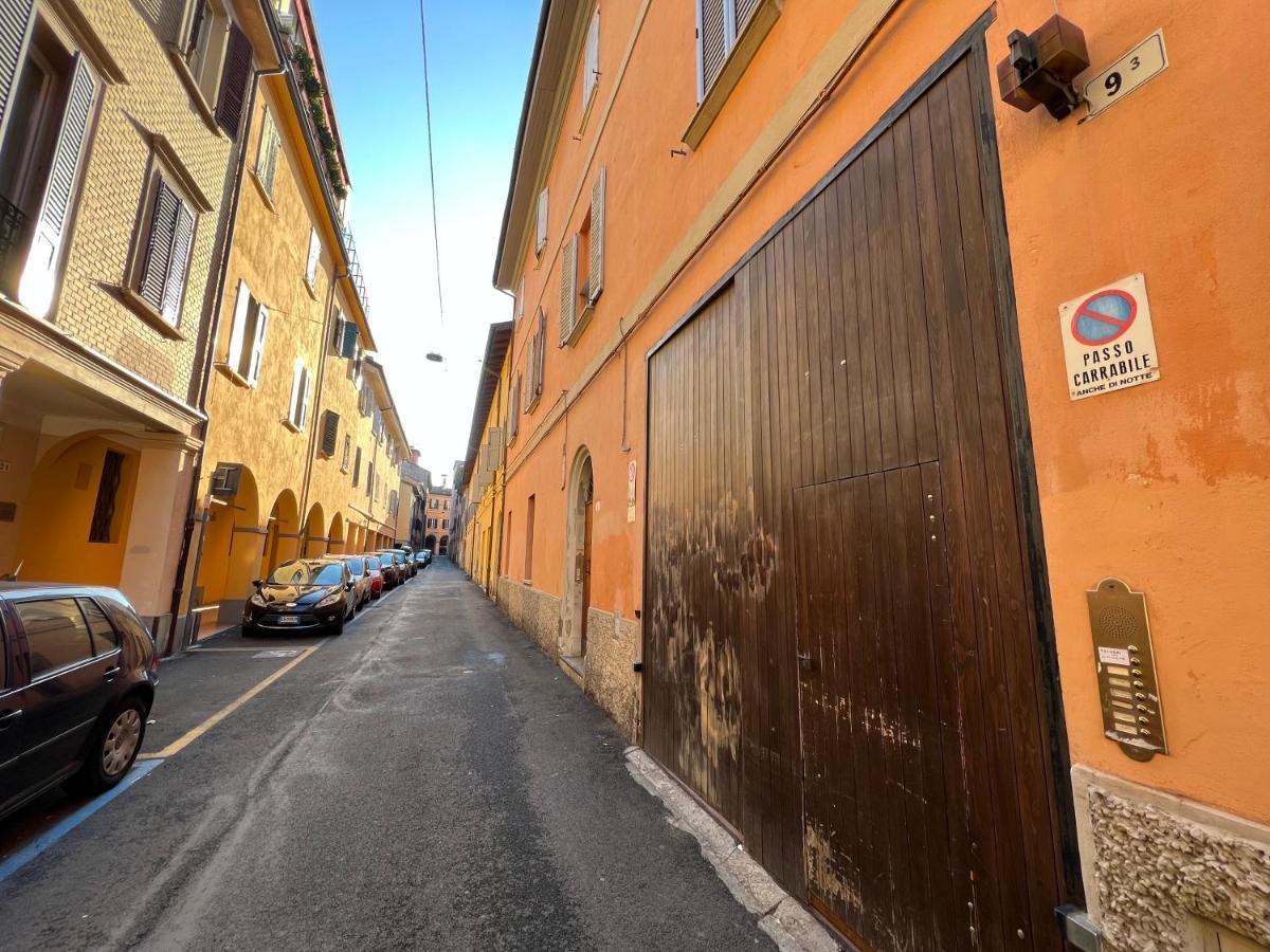 Housmart Senzanome 9/3 Apartman Bologna Kültér fotó